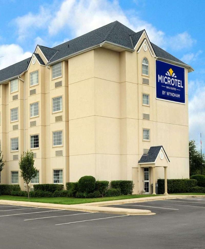 Microtel Inn & Suites By Wyndham Боссьєр-Сіті Екстер'єр фото